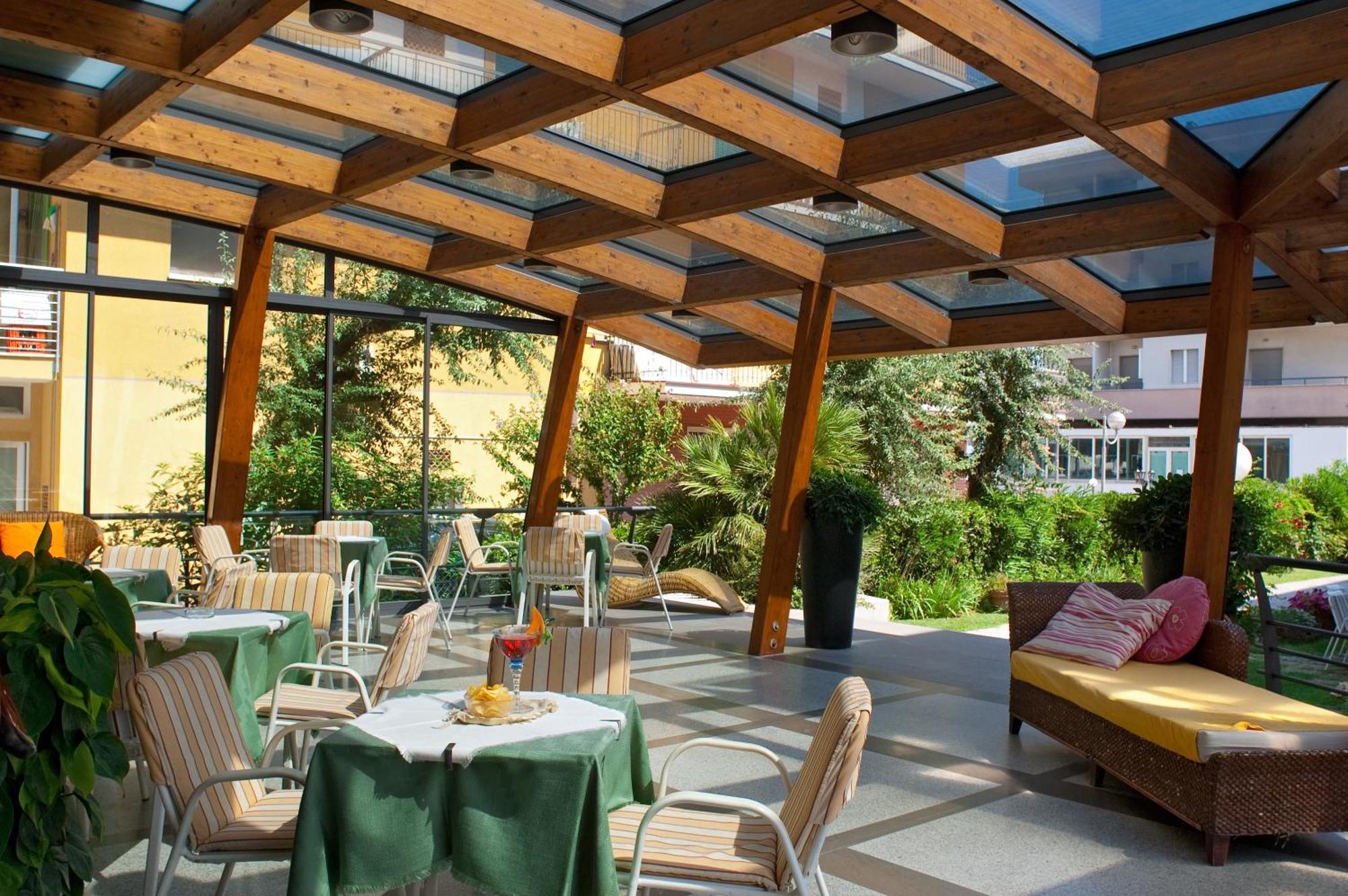 Hotel Olimpia Bellaria-Igea Marina Eksteriør billede