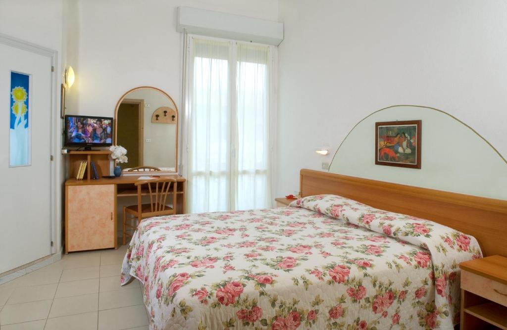 Hotel Olimpia Bellaria-Igea Marina Værelse billede