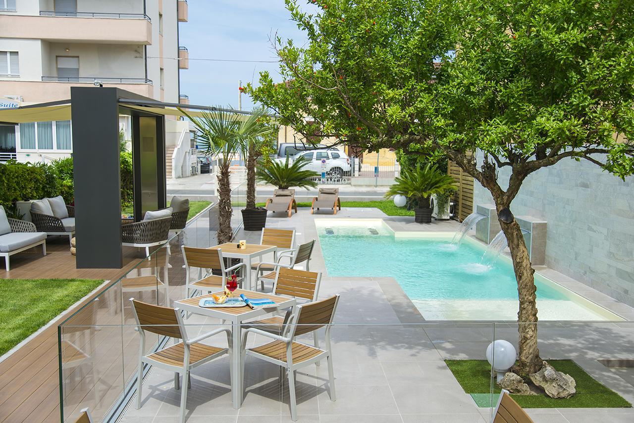 Hotel Olimpia Bellaria-Igea Marina Eksteriør billede