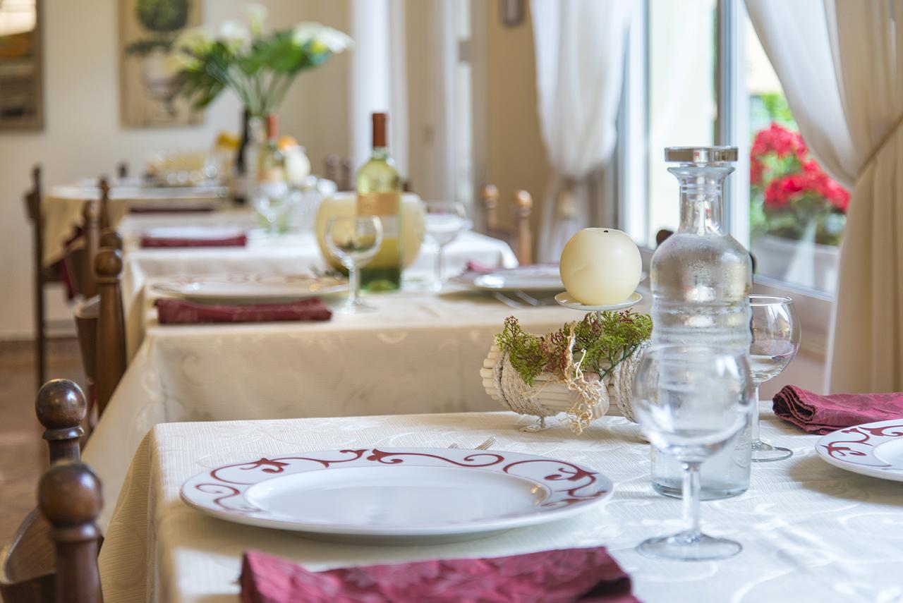 Hotel Olimpia Bellaria-Igea Marina Eksteriør billede
